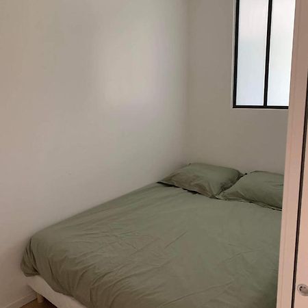 Appartement 40M2 Vue Sur Mer Acces Direct Plage Et Parking Prive دينار المظهر الخارجي الصورة